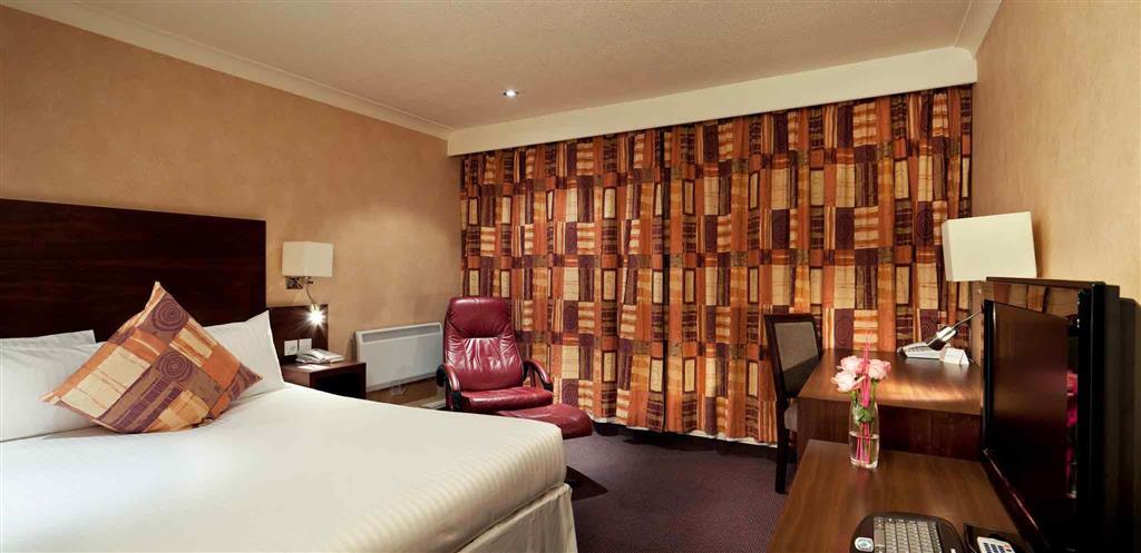 Mercure Livingston Hotel Екстериор снимка