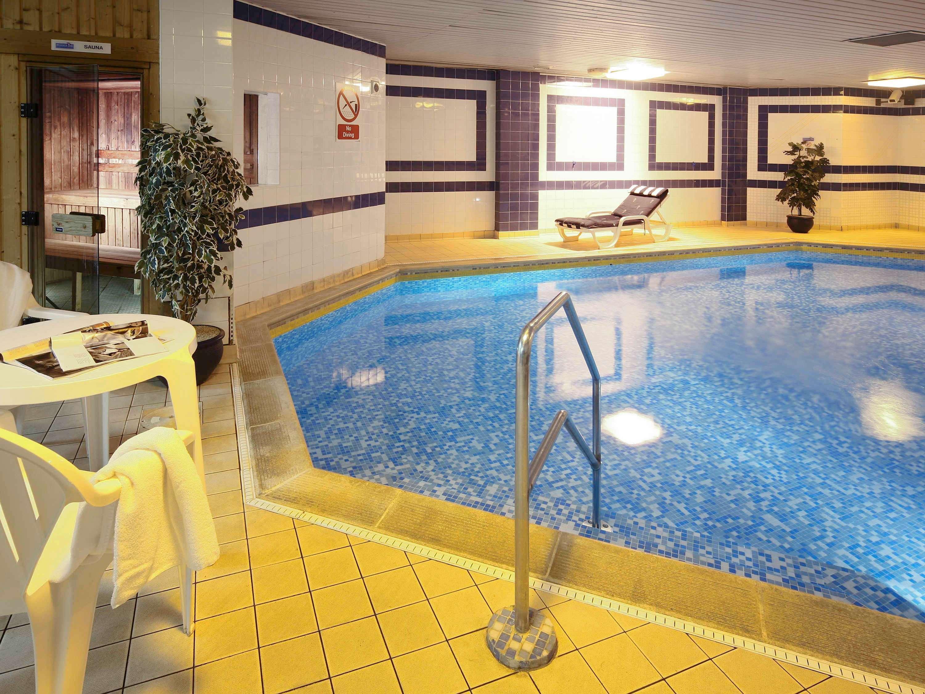 Mercure Livingston Hotel Екстериор снимка
