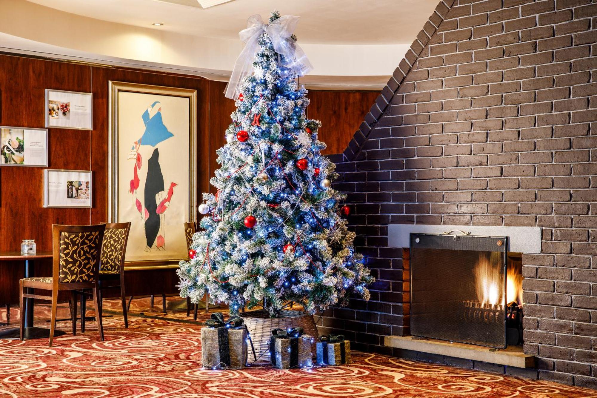 Mercure Livingston Hotel Екстериор снимка