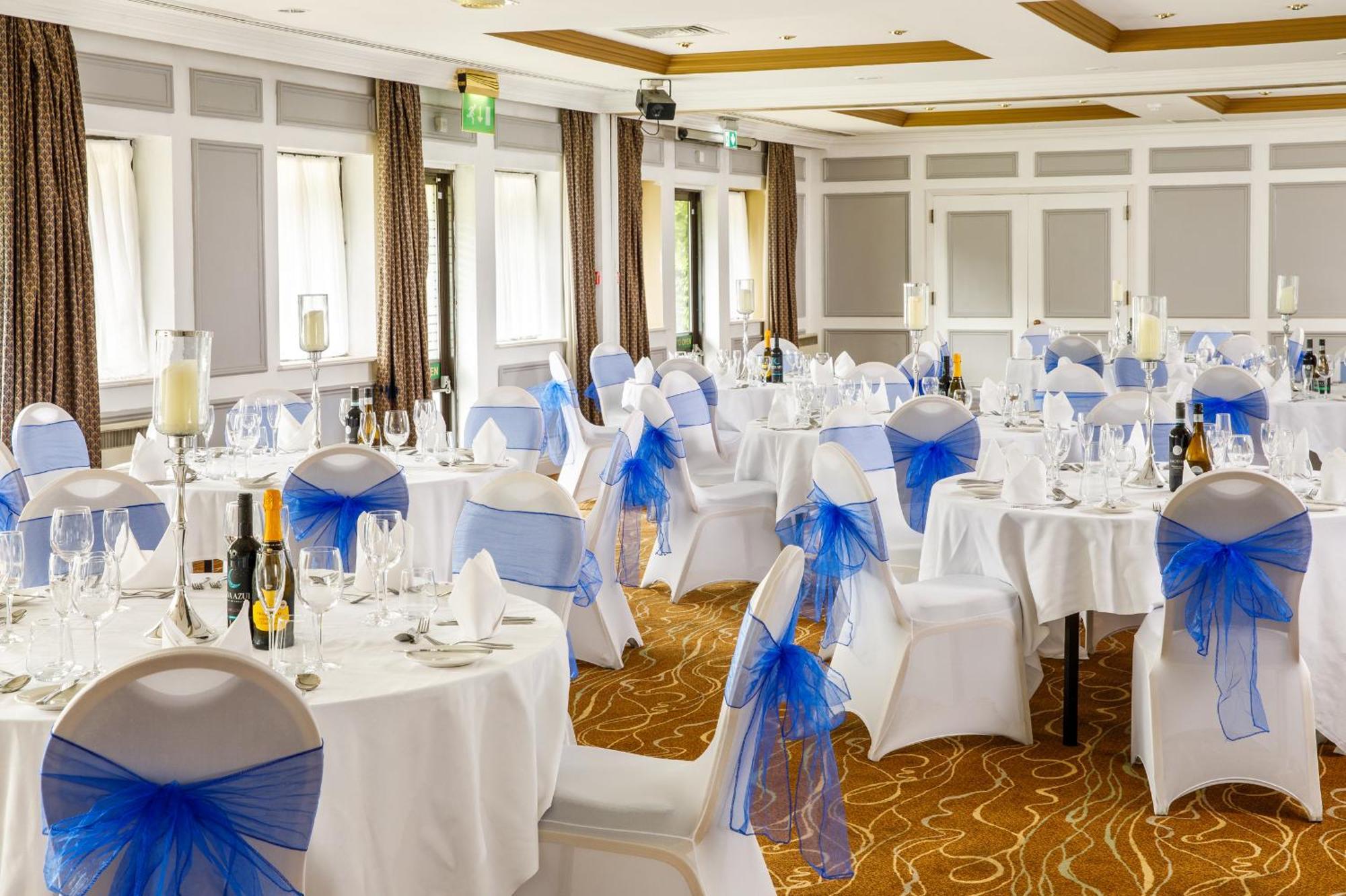 Mercure Livingston Hotel Екстериор снимка