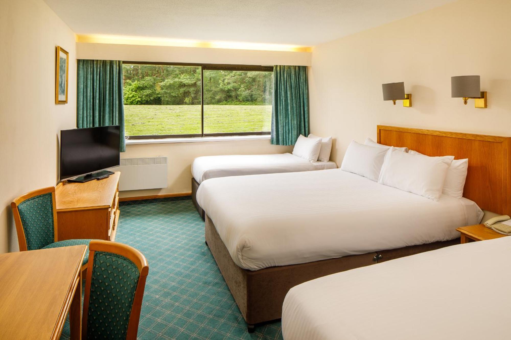 Mercure Livingston Hotel Екстериор снимка