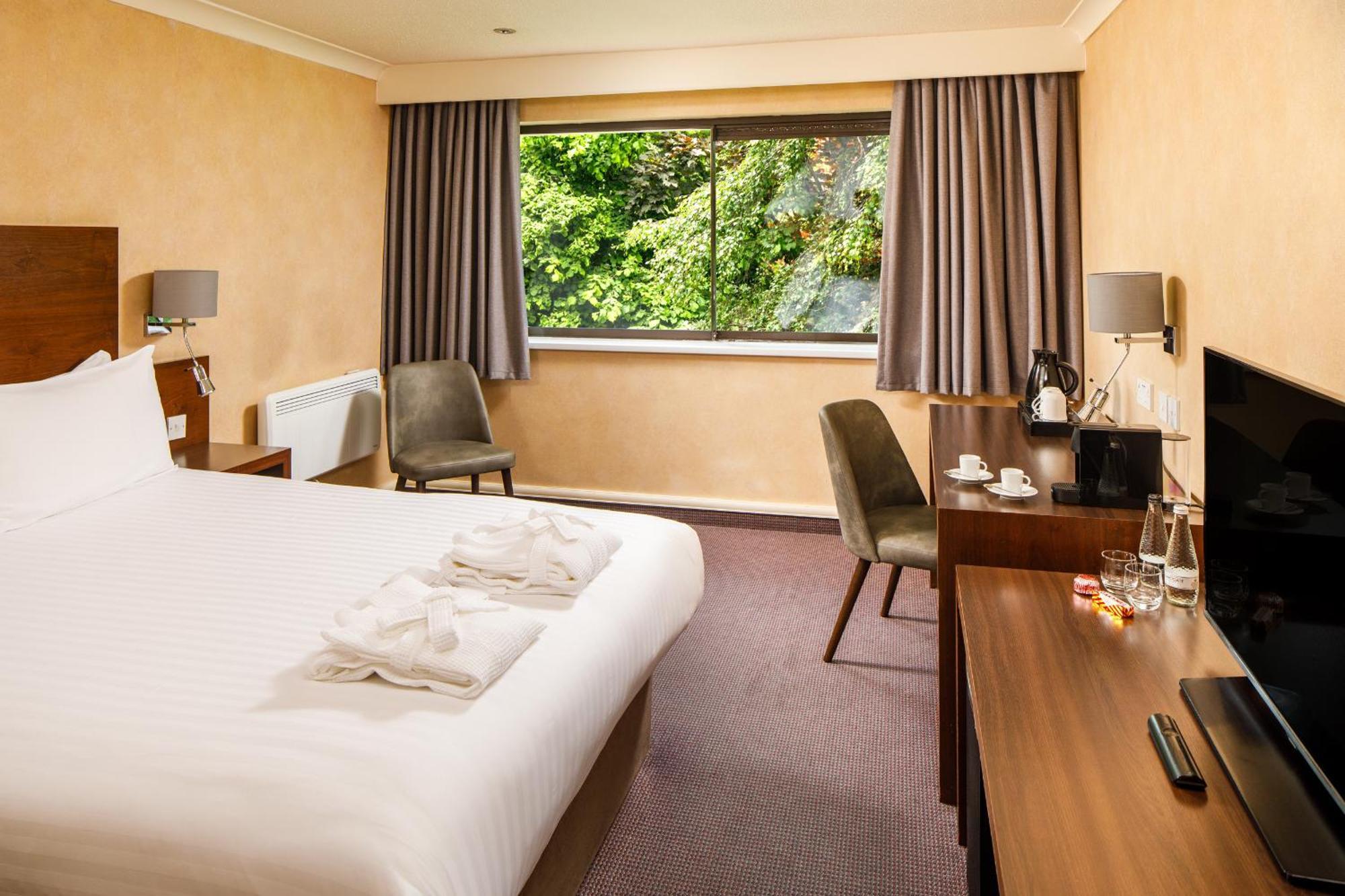 Mercure Livingston Hotel Екстериор снимка