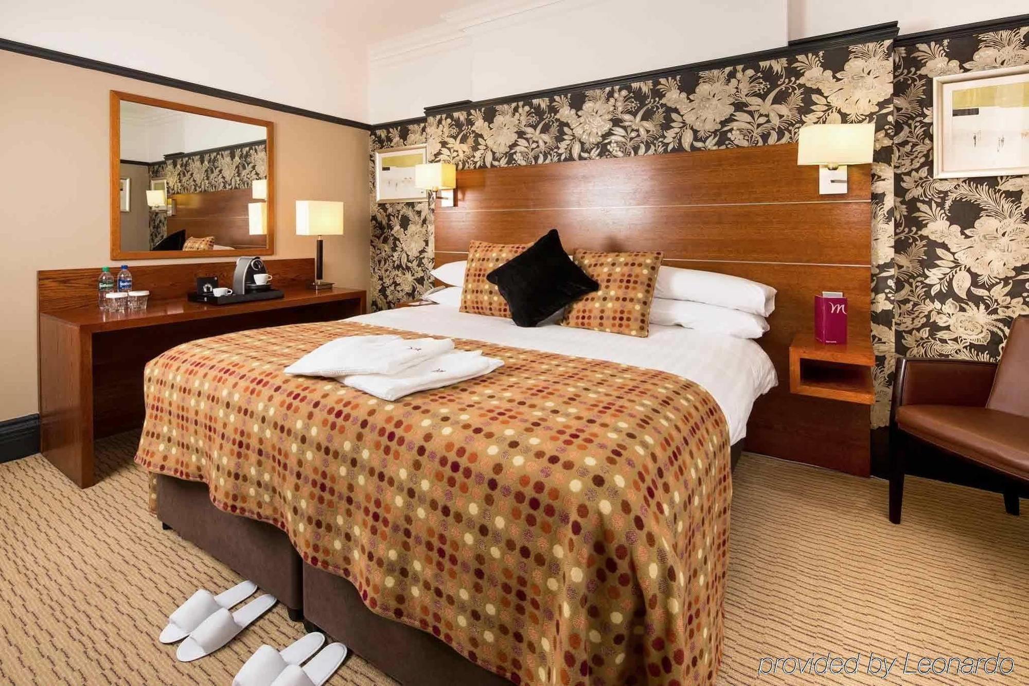 Mercure Livingston Hotel Екстериор снимка